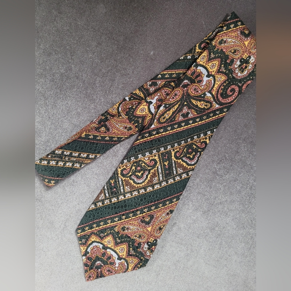 VINTAGE Silk LANVIN Paris Silk Tie Ornate Paisley Green Gold 1970s Classic Lux